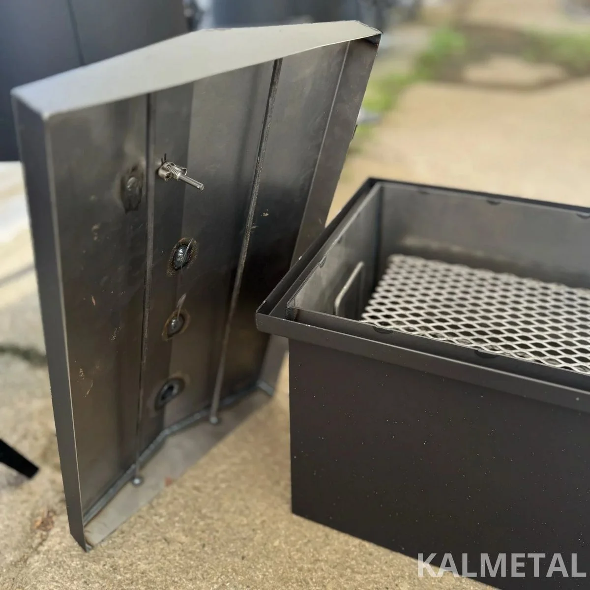 45L Fish and Meat Smoker - Image 6