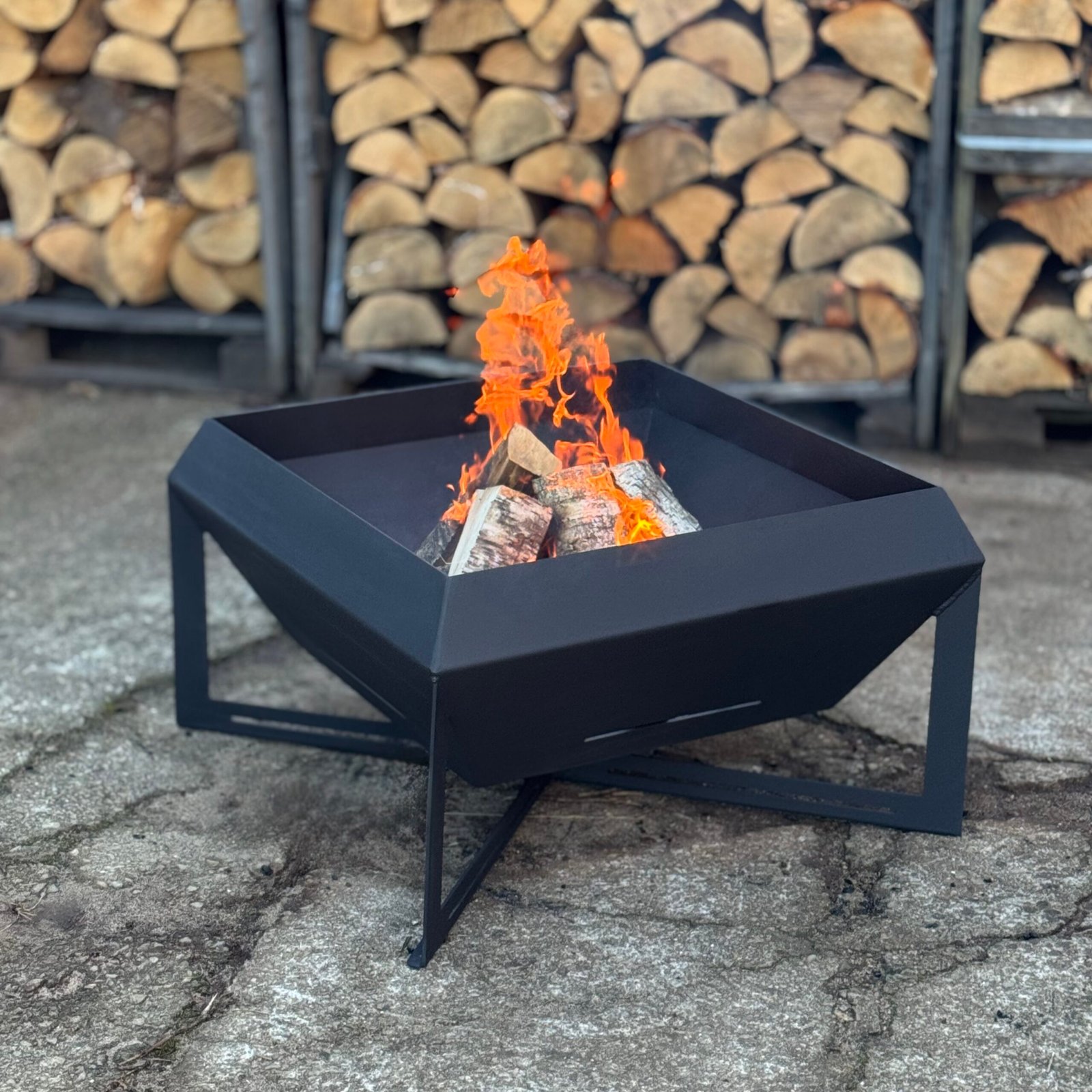 Fire Pit „Firebox“ - Image 2
