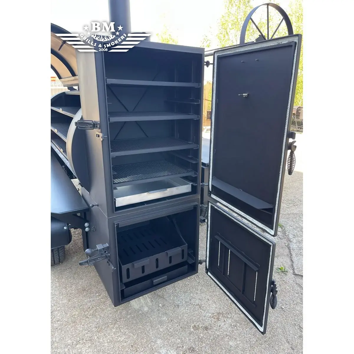 BM-5 Multifunctional BBQ trailer XXL - Image 9