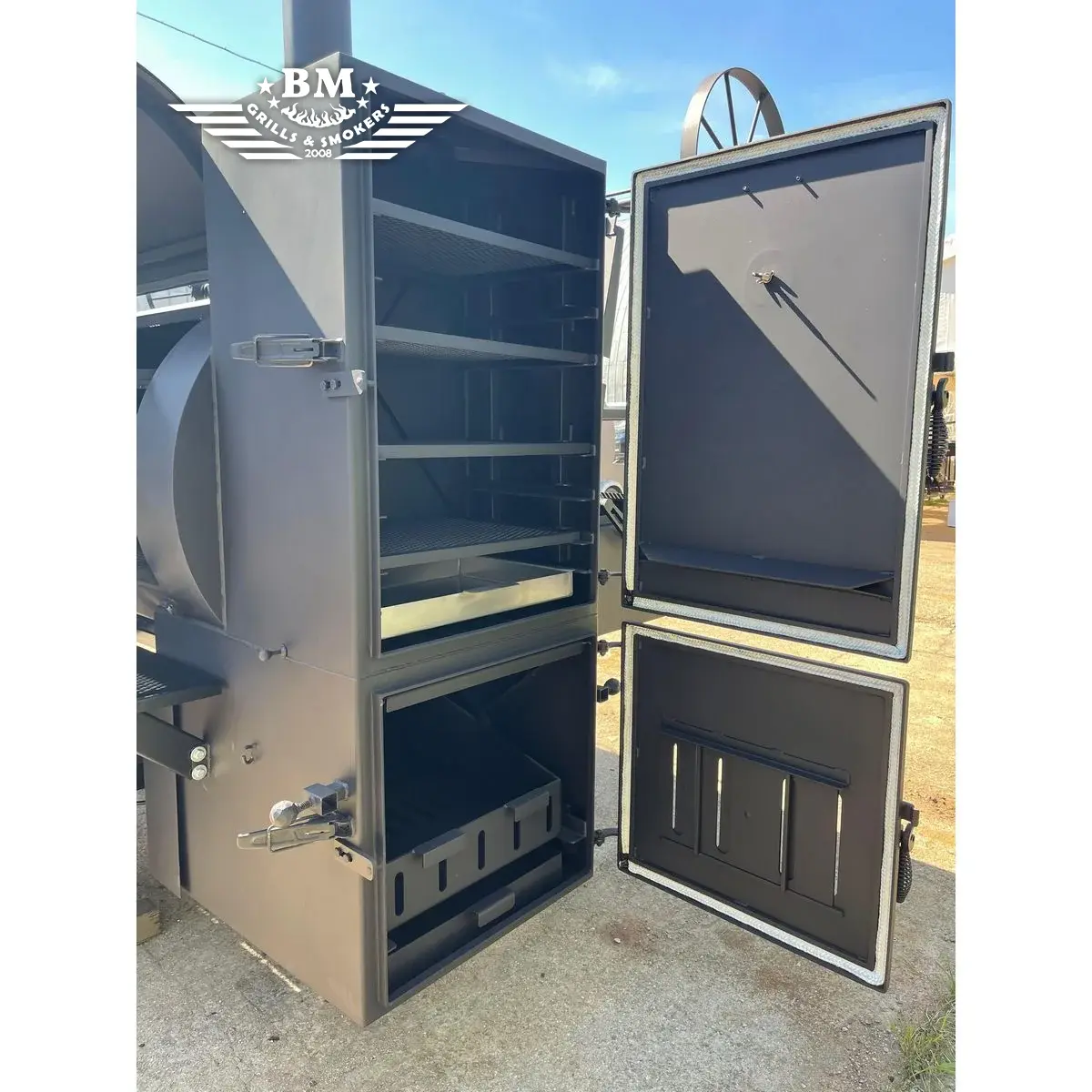 BM-5 Multifunctional BBQ trailer XXL - Image 19