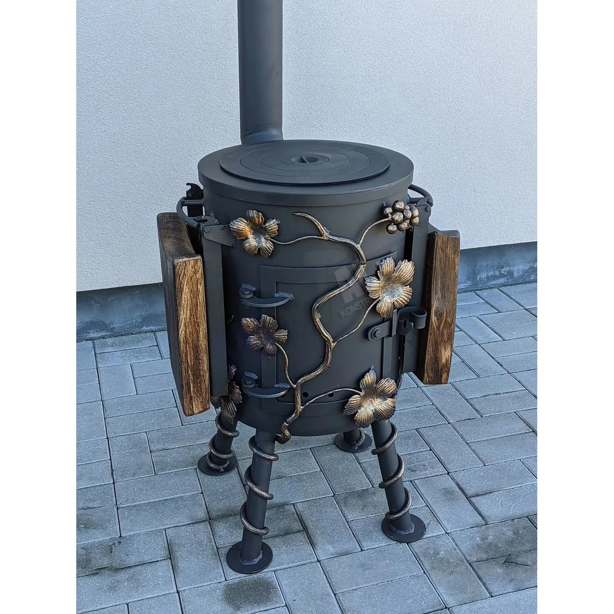 Blacksmith-style cauldron stove – Grape, 6.3 mm thick, for 12 L pot - Image 2
