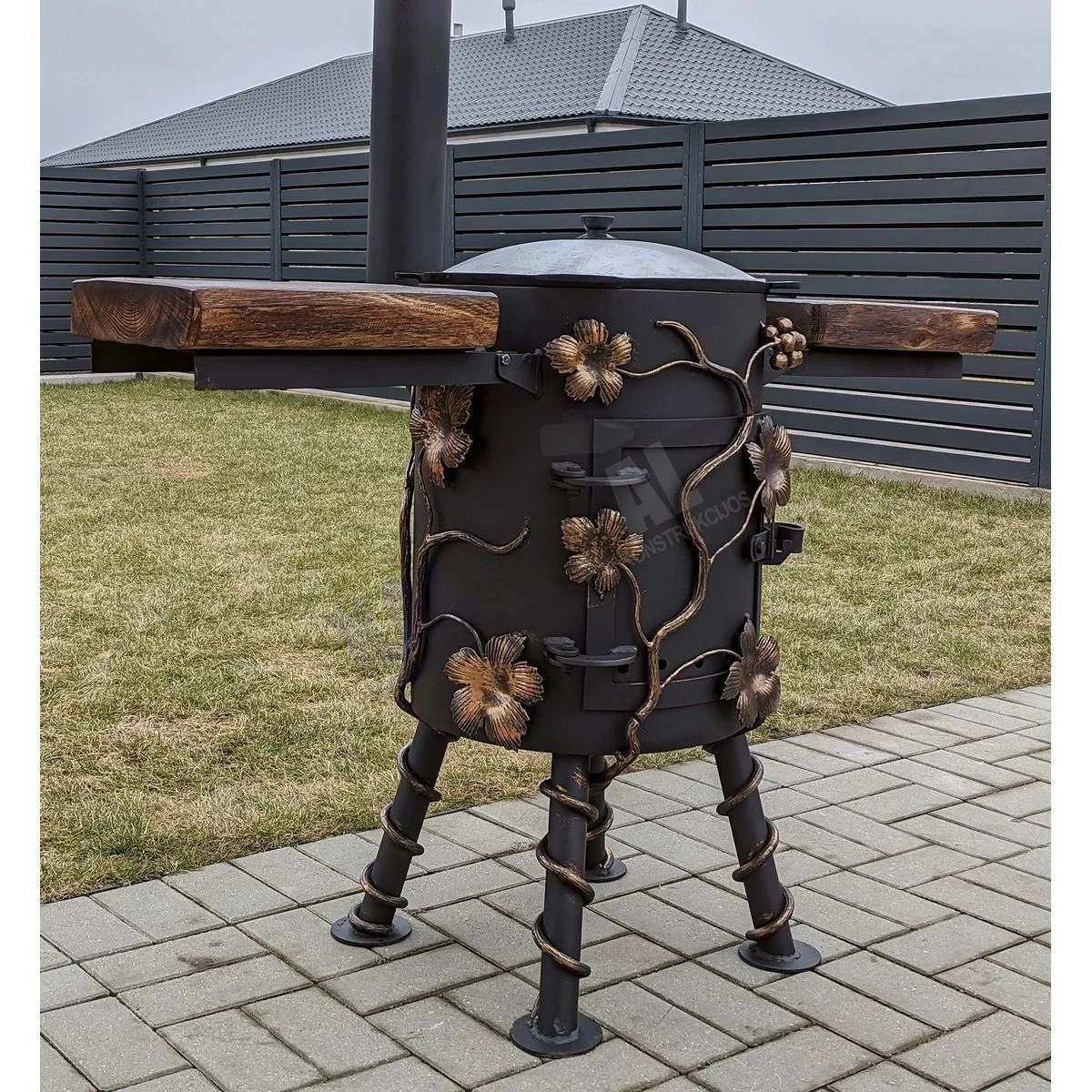 Blacksmith-style cauldron stove – Grape, 6.3 mm thick, for 12 L pot - Image 6
