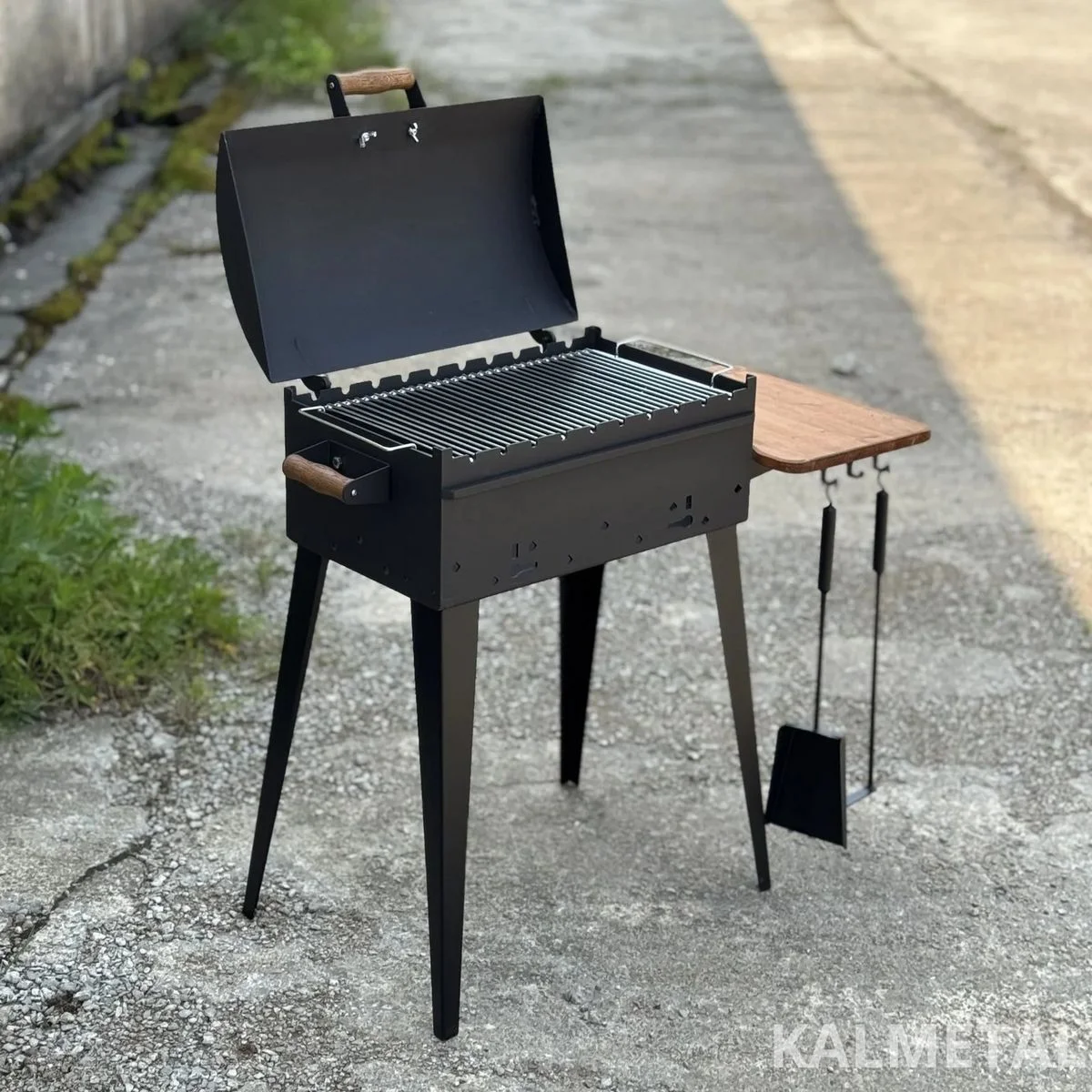 Compact Skewer Grill Set with Cooking Grate - Image 6