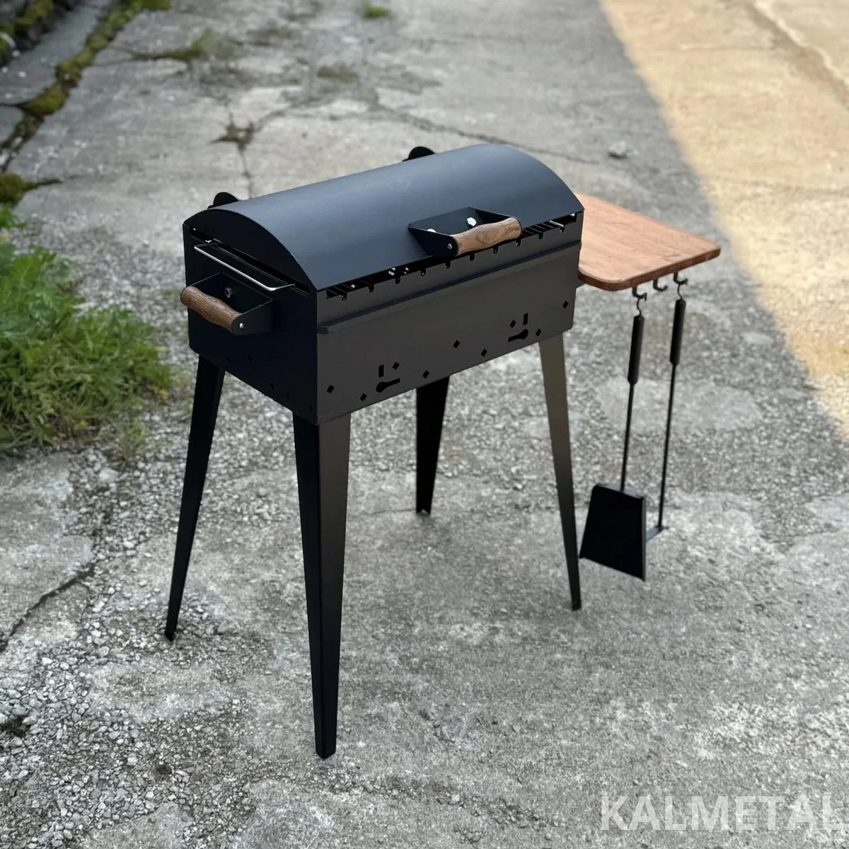Compact Skewer Grill Set with Cooking Grate - Image 7