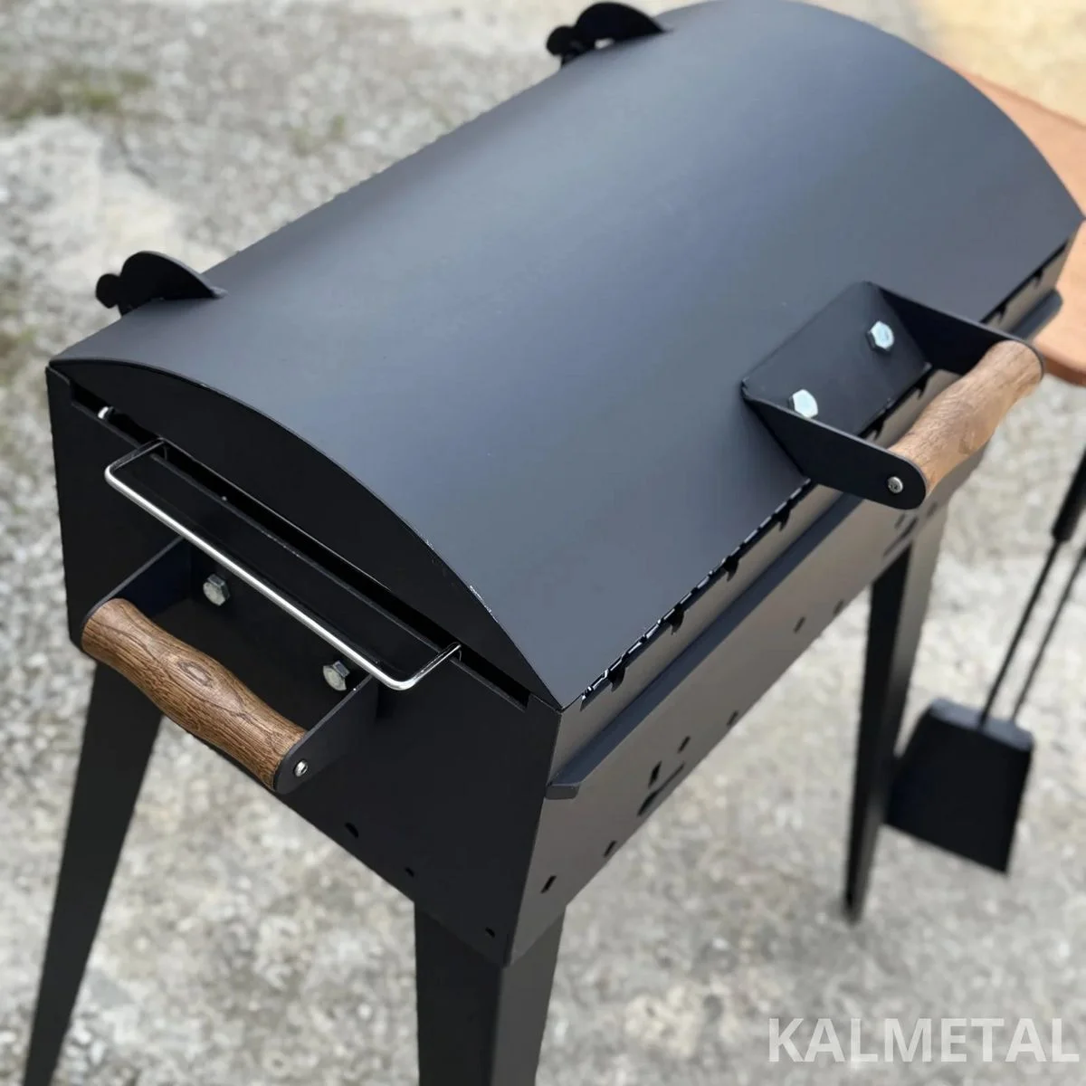Compact Skewer Grill Set with Cooking Grate - Image 8