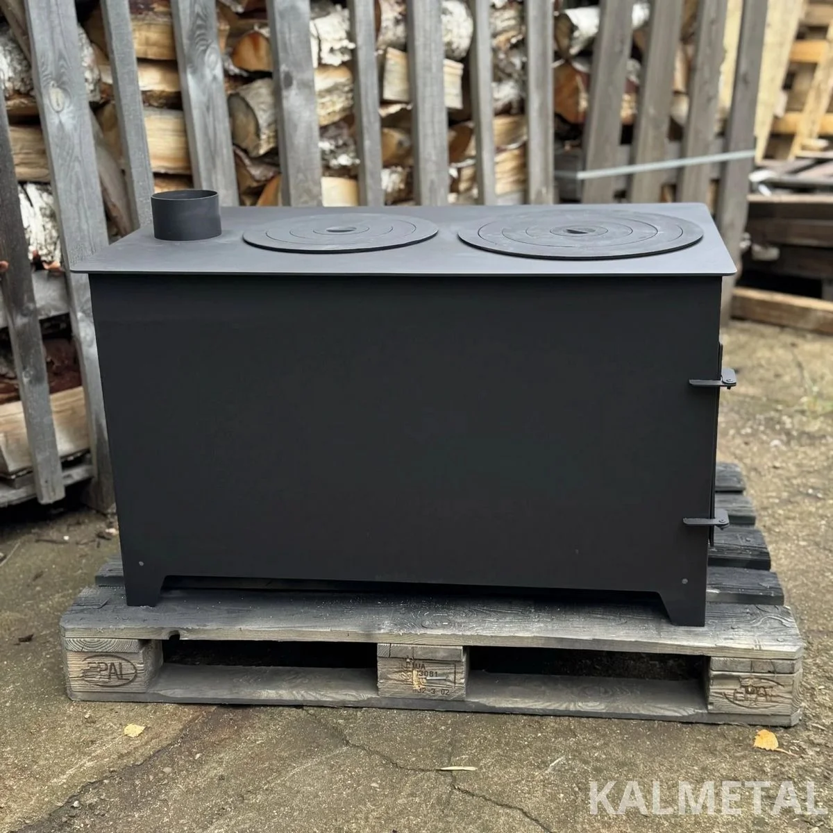 10 kW stove with fireclay and 2 cast-iron rings - Image 4