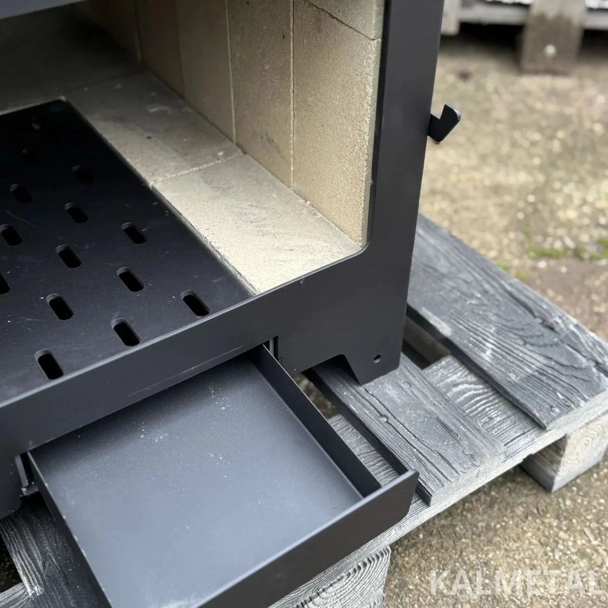 10 kW stove with fireclay and 2 cast-iron rings - Image 14