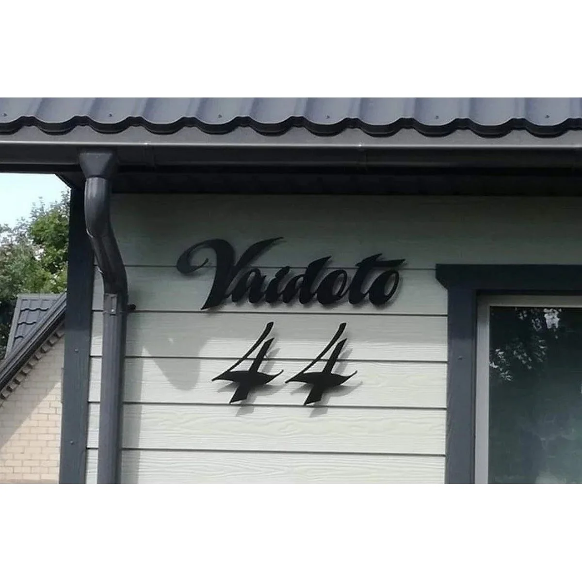 Stylish street name and number - Image 3